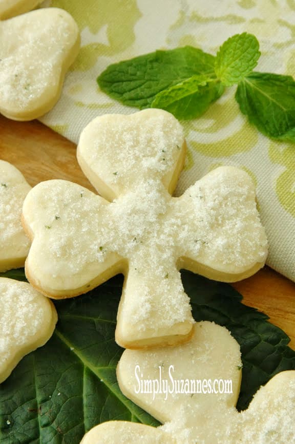 Minted Shamrock Sugar Cookies | Simply Suzanne's At Home