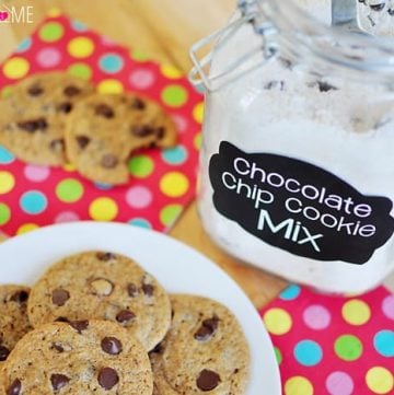 Homemade Chocolate Chip Cookie Mix ~ just add butter, eggs, and vanilla for fresh cookies in a flash! | {Five Heart Home}