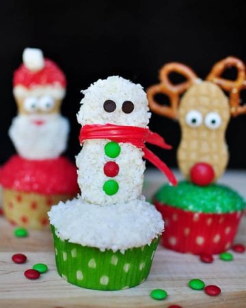 Christmas Cupcake Toppers Using Nutter Butters (Snowman, Reindeer, and Santa) | {Five Heart Home}