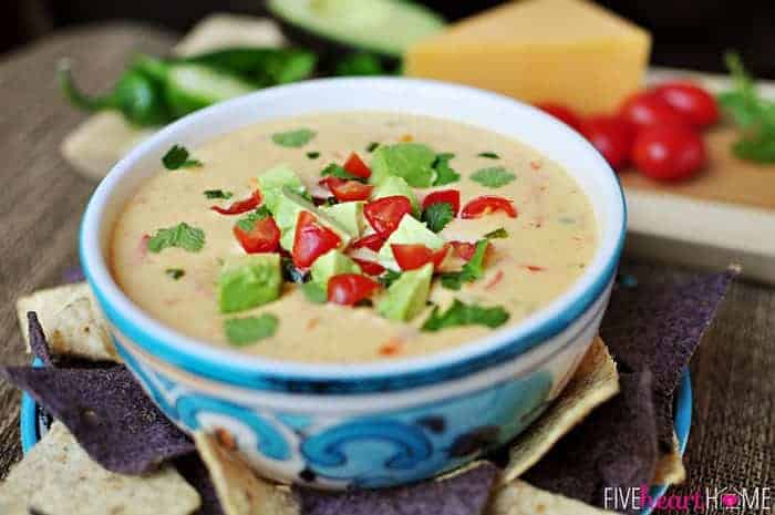 Cheddar and Sour Cream Queso ~ instead of processed cheese, this creamy dip boasts loads of flavor from all natural ingredients | {Five Heart Home}