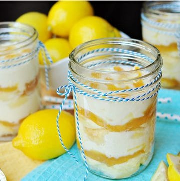Lemon and White Chocolate Tiramisu Mason Jar Trifles ~ a quick and easy springtime dessert; cute and portable for picnics or parties | FiveHeartHome.com