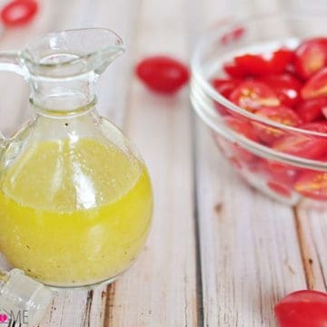 Creamy Vinaigrette ~ a delicious, classic salad dressing to complement mixed greens, sliced tomatoes, pasta salad, and more! | FiveHeartHome.com