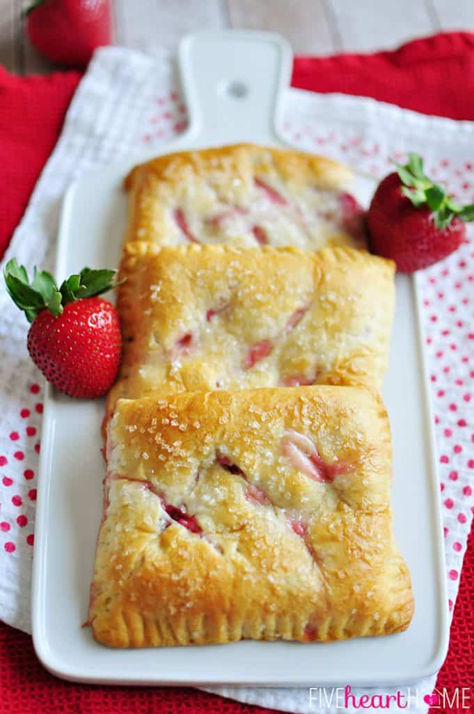 Quick & Easy Strawberry Pastries with Cream Cheese • FIVEheartHOME
