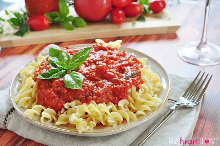 Homemade Marinara Sauce with Fresh Tomatoes: A Culinary Delight