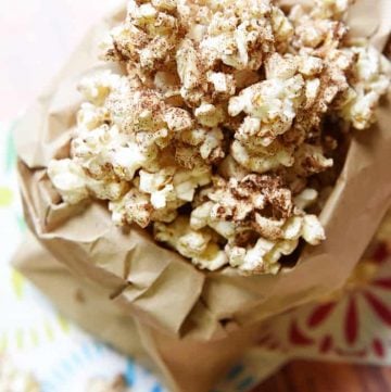 Brown Butter Cinnamon Sugar Popcorn ~ takes 5 minutes to make, tastes like a Snickerdoodle! | FiveHeartHome.com