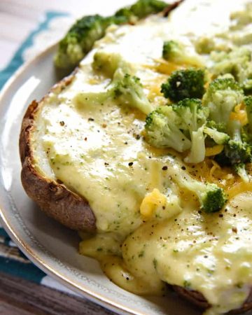 Broccoli Cheese Sauce for Baked Potatoes ~ this all-natural cheese sauce is quick and easy to make, featuring real cheddar instead of processed cheese | FiveHeartHome.com