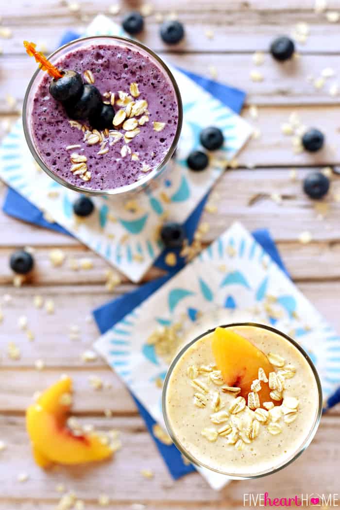 Aerial view of a blueberry and peach Oat Smoothie.