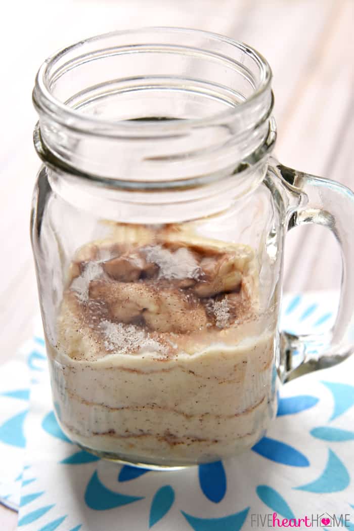 Mug Cake Recipe showing snickerdoodle layers in jar
