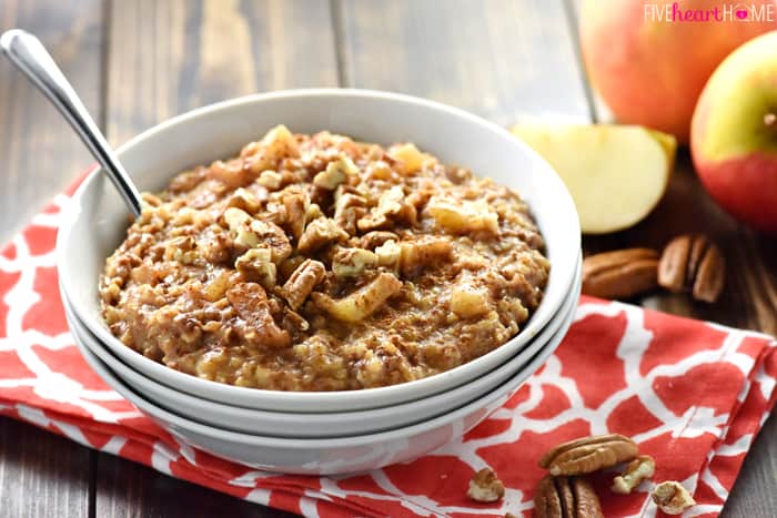 Overnight Slow Cooker Apple Pie