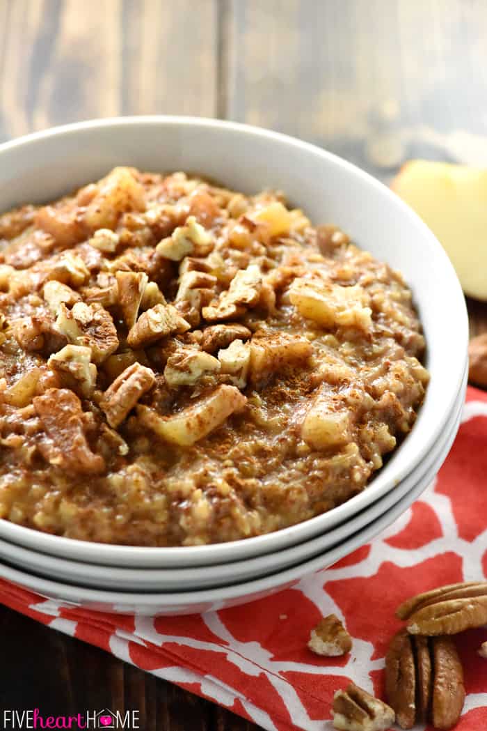 Overnight Slow Cooker Apple Cinnamon Oatmeal - Diary of A Recipe