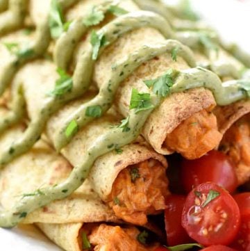 Baked Chicken Taquitos with Avocado Cilantro Dipping Sauce ~ quick and easy, creamy, zesty taquitos are guaranteed to be a hit with kids and adults alike! | FiveHeartHome.com