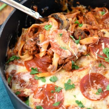 Pizza Pasta Cheesy Delcious Just One Pot Fivehearthome