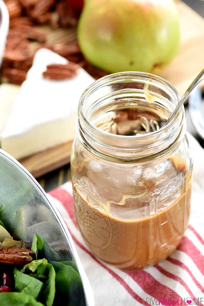 Homemade Balsamic Vinaigrette in Mason Jar 