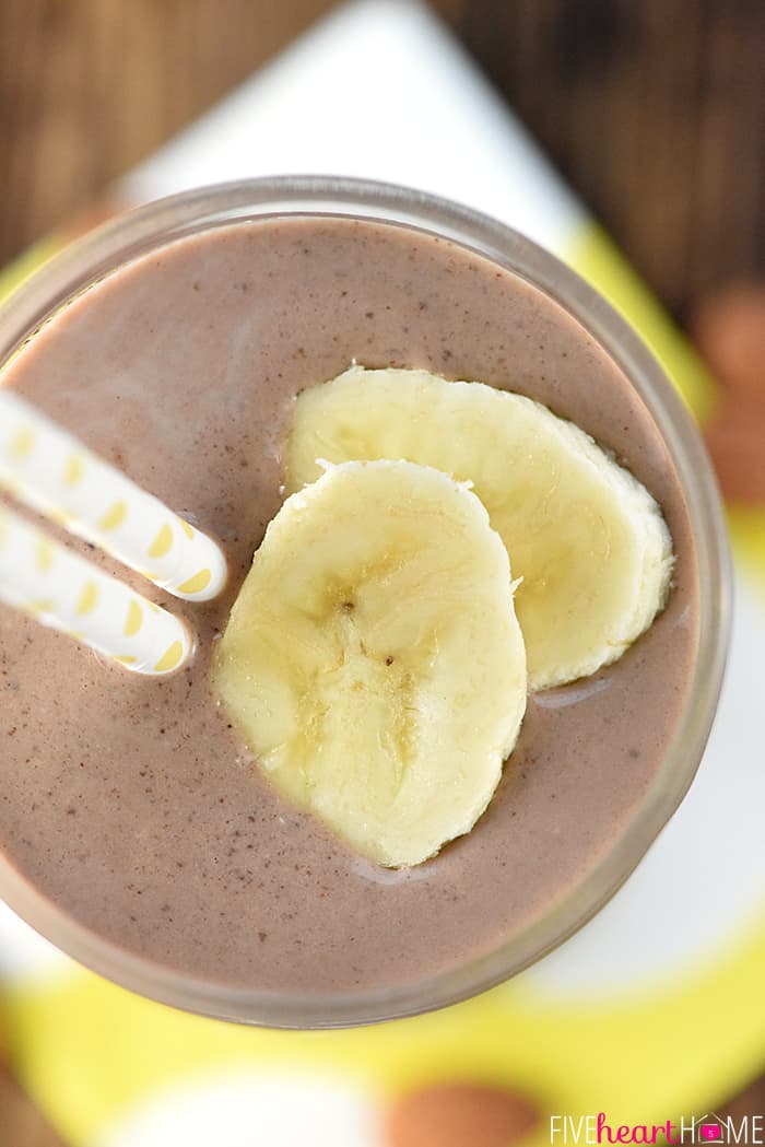 Chocolate Almond Banana Smoothie ~ a healthy, filling, decadent breakfast or snack, loaded with bananas, almond butter, Greek yogurt, oats, and chia seeds for a boost of protein, vitamins, calcium, and fiber! | FiveHeartHome.com