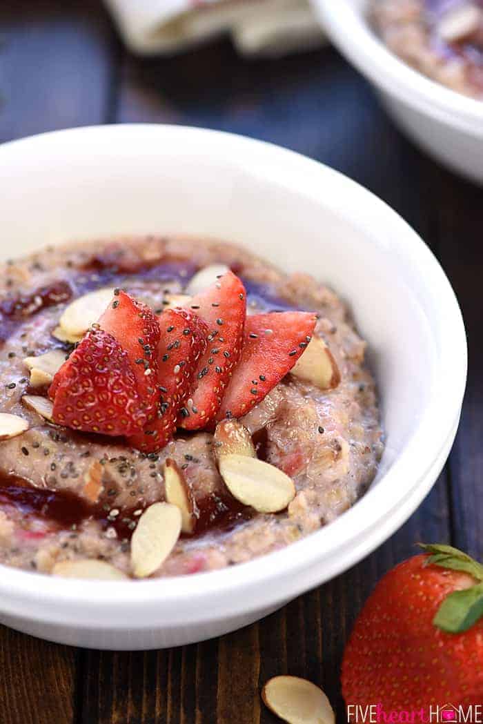 Easy Strawberries & Cream Oatmeal