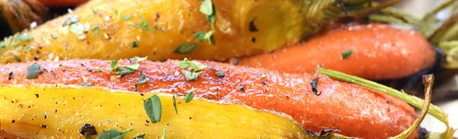 Roasted Rainbow Carrots with Thyme ~ tender and flavorful carrots make a rustic yet vibrant spring or Easter side dish that's as gorgeous as it is delicious! | FiveHeartHome.com