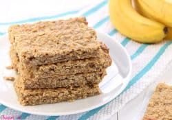 Soft-Baked Banana Oatmeal Bars