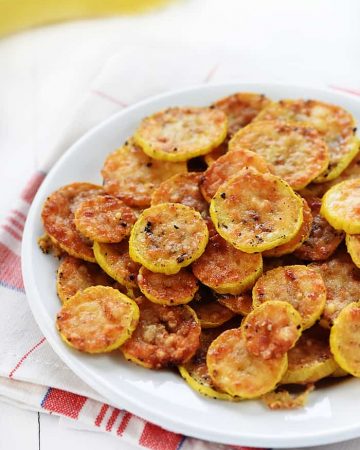 Baked Parmesan Yellow Squash Rounds Recipe ~ an easy and delicious summer side dish requiring just two ingredients: yellow squash and grated Parmesan! | FiveHeartHome.com