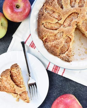 Easy Apple Cake aerial view