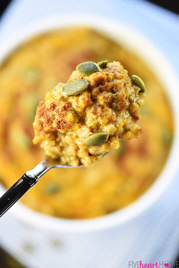 Quick & Easy Pumpkin Oatmeal ~ a healthy, yummy fall breakfast recipe loaded with pumpkin, almond butter, chia seeds, and cinnamon & spices, sweetened with a touch of maple syrup, and topped with roasted pumpkin seeds! | FiveHeartHome.com Spoonful of Quick & Easy Pumpkin Oatmeal