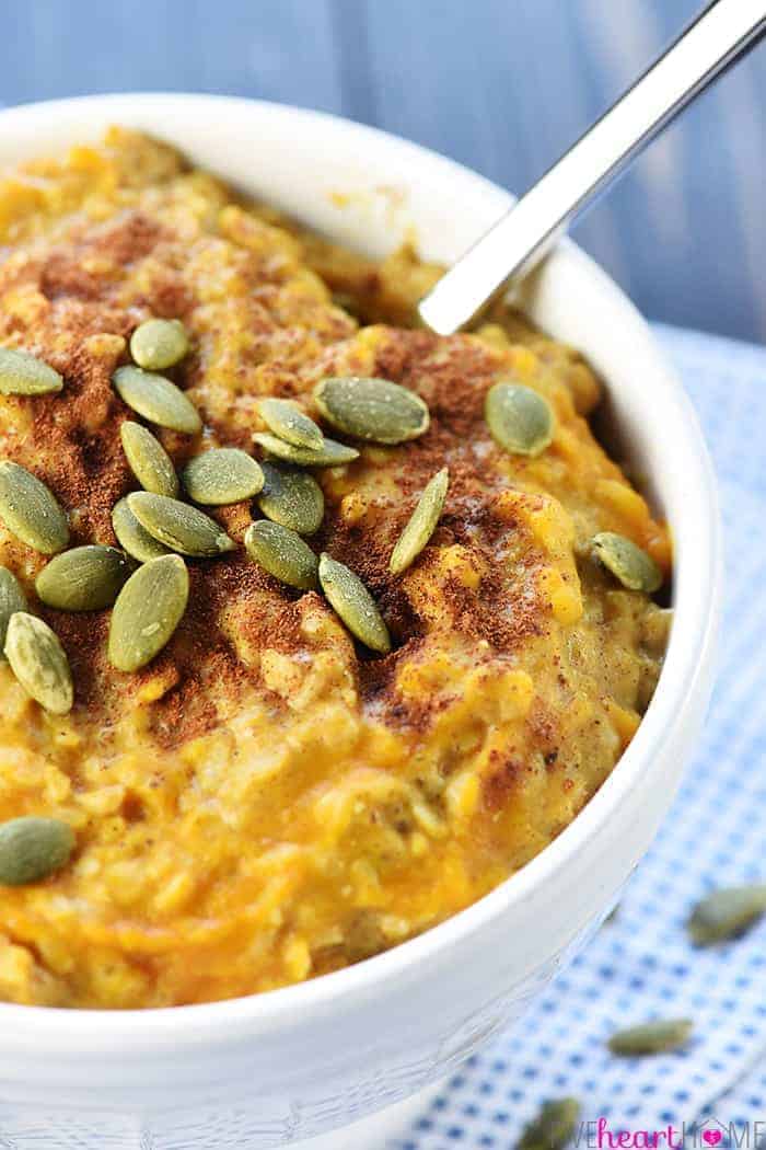 Quick & Easy Pumpkin Oatmeal ~ a healthy, yummy fall breakfast recipe loaded with pumpkin, almond butter, chia seeds, and cinnamon & spices, sweetened with a touch of maple syrup, and topped with roasted pumpkin seeds! | FiveHeartHome.com Close-Up