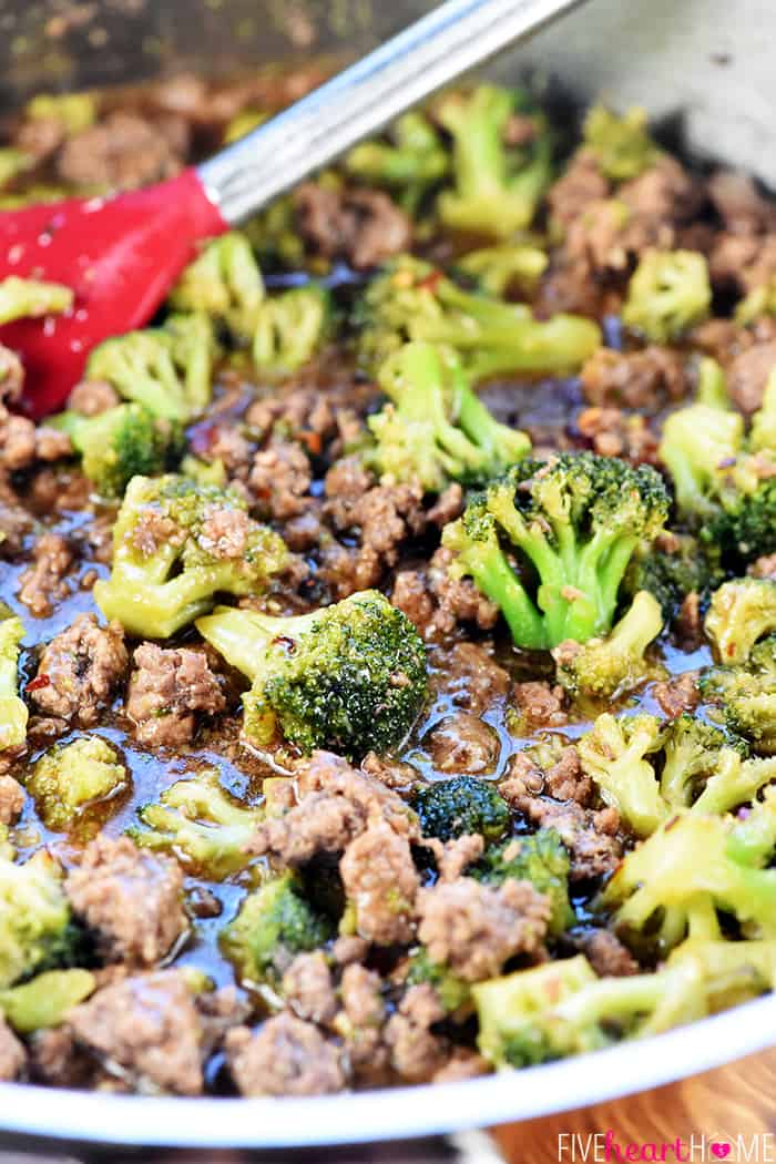 One-Pan Ground Beef and Broccoli