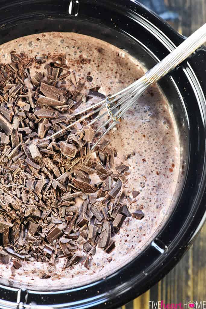 Slow Cooker Hot Chocolate (6 Ingredients, So Easy!)