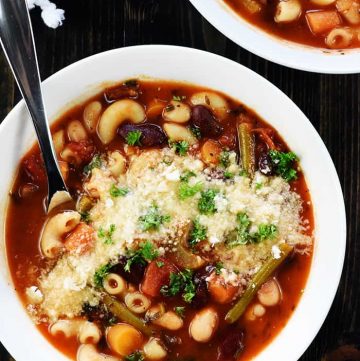Easy Minestrone Soup.