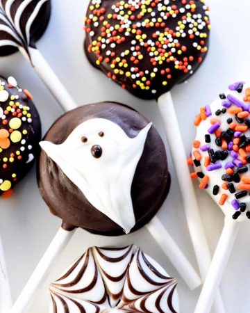 Halloween Oreo Pops.