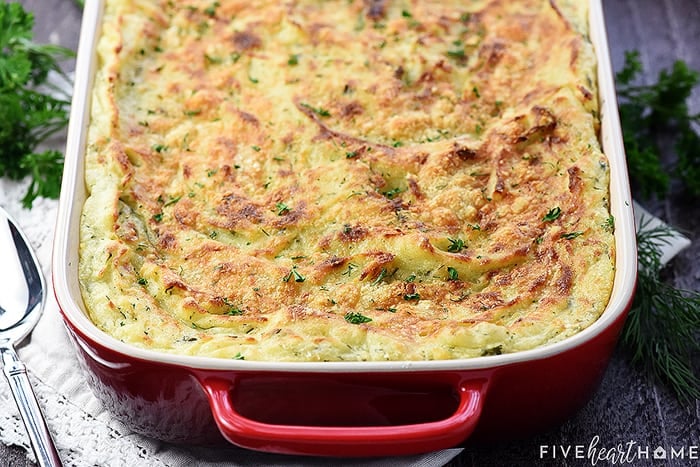 Make Ahead Garlic Mashed Potatoes in dish.