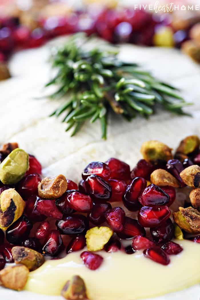 Christmas Baked Brie Recipe