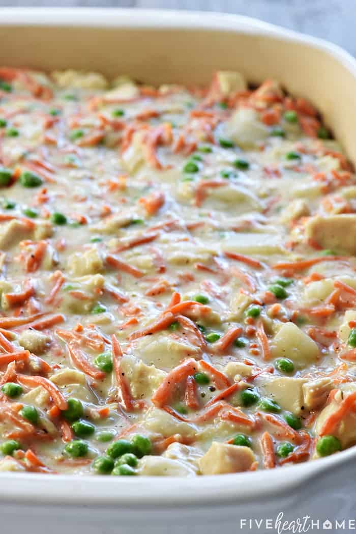 Creamy filling of potatoes, carrots, peas, and homemade gravy.