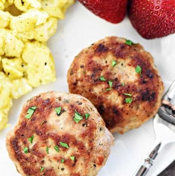 Amazing Homemade Breakfast Sausage ~ a flavorful blend of ground turkey, pork, and spices...delicious, easy to make, and you know exactly what's in it! | FiveHeartHome.com #breakfastsausage