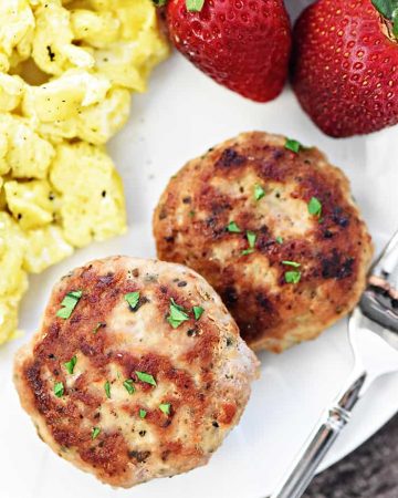 Amazing Homemade Breakfast Sausage ~ a flavorful blend of ground turkey, pork, and spices...delicious, easy to make, and you know exactly what's in it! | FiveHeartHome.com #breakfastsausage