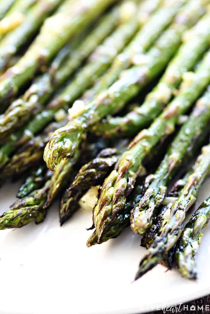 Roasted Asparagus ~ simply seasoned with olive oil, garlic, salt, and pepper for a delicious, easy, versatile, springtime side dish! | FiveHeartHome.com