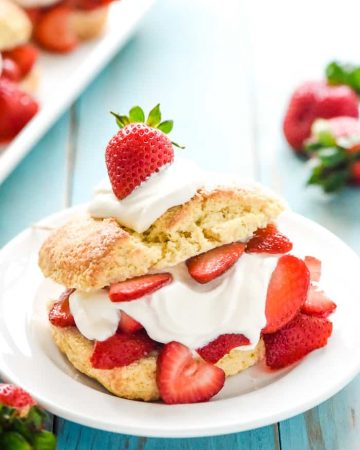 The BEST Easy Strawberry Shortcake Recipe ~ a simple, homemade, scrumptious version of the classic summertime dessert! | FiveHeartHome.com