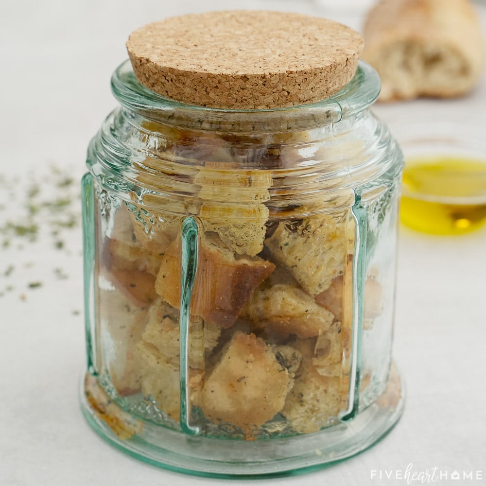 Crouton recipe in jar.