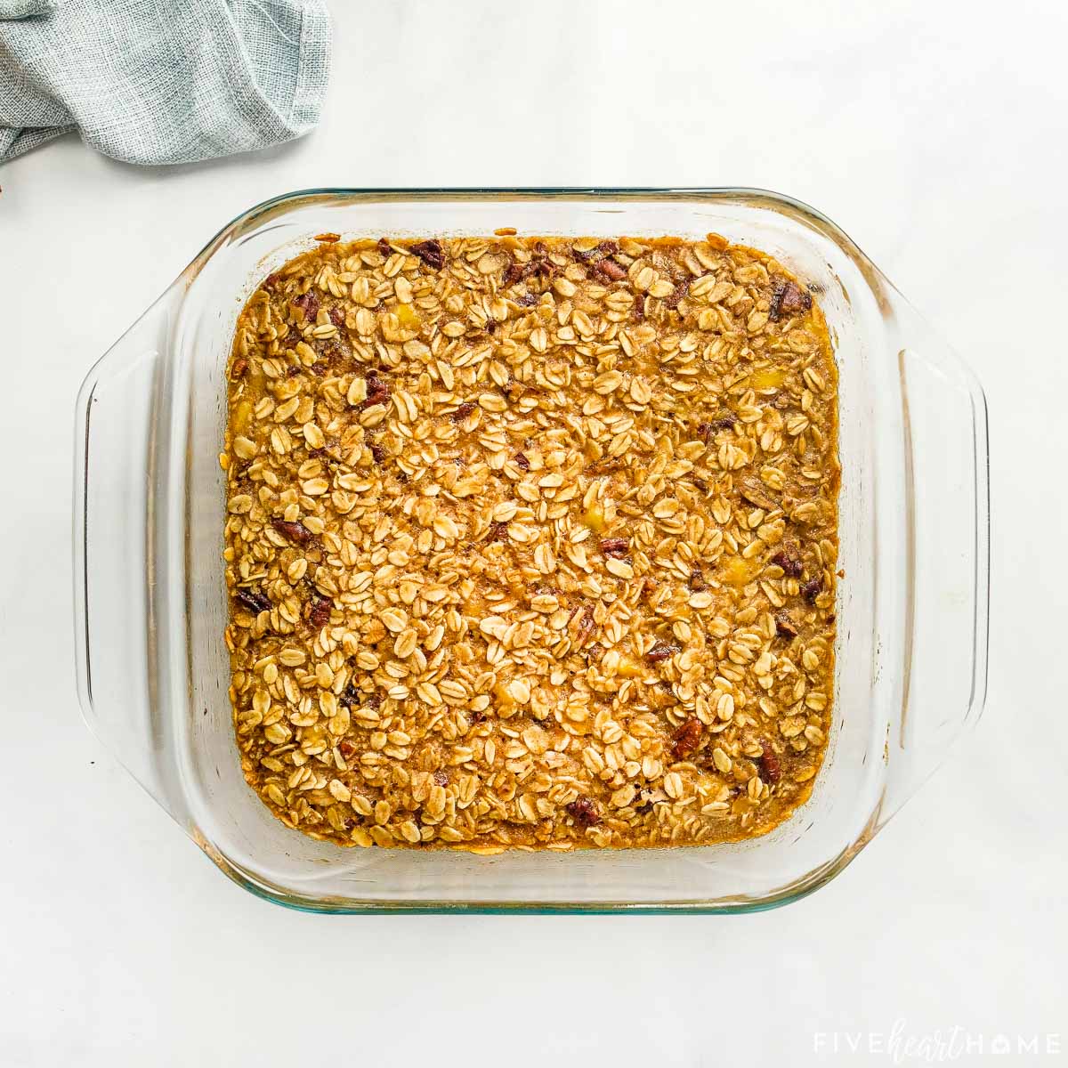 Healthy + DELICIOUS Banana Baked Oatmeal • FIVEheartHOME