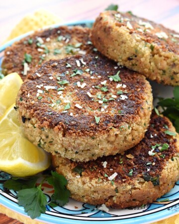 Salmon Patties pied on plate for best salmon patty recipe.