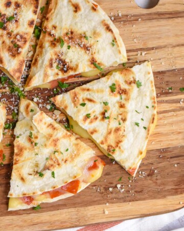 Aerial view of sliced Pizza Quesadillas.