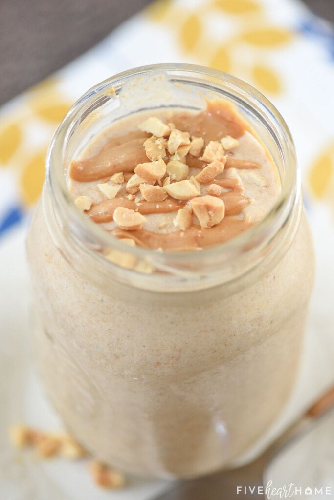 Peanut Butter Overnight Oats recipe in jar.