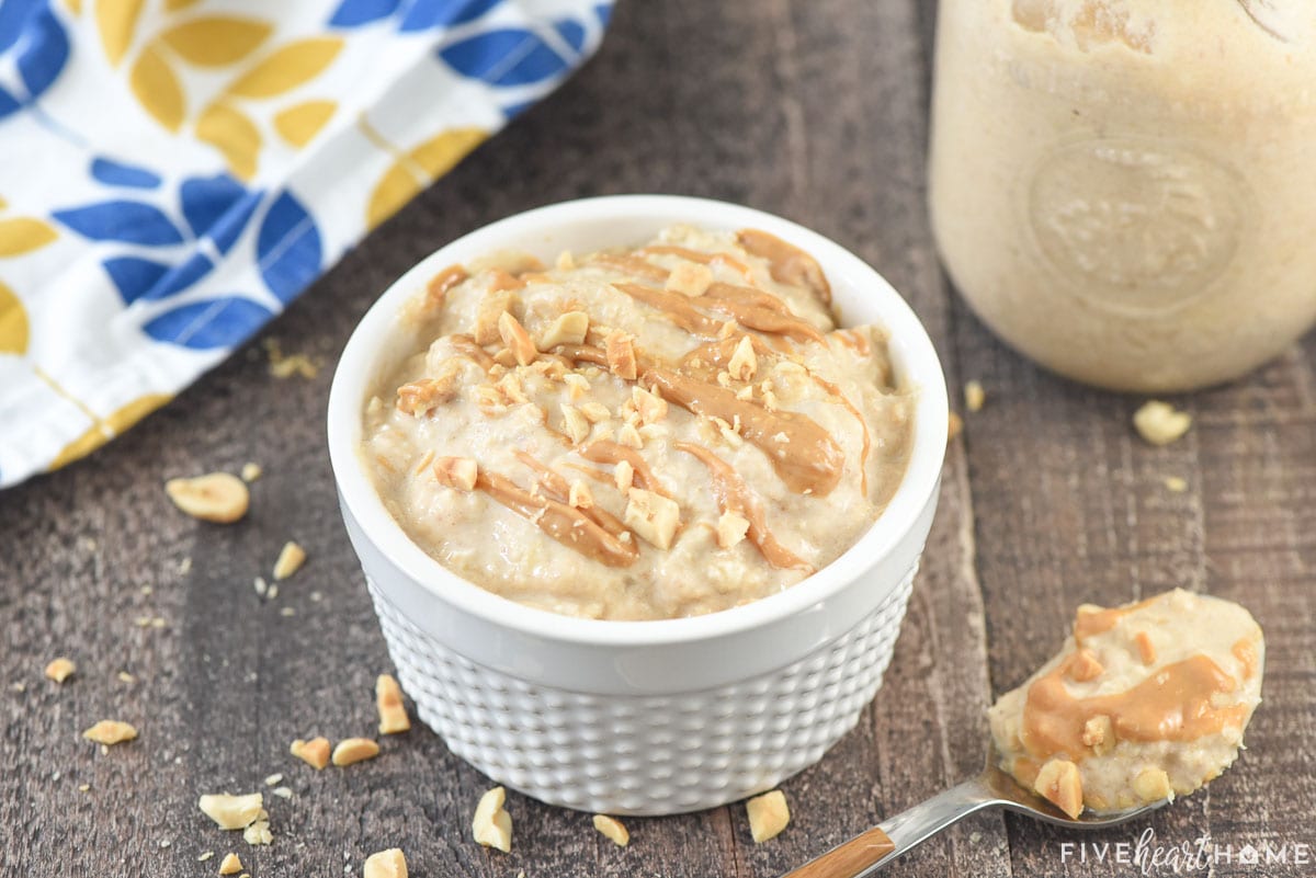 Peanut Butter Overnight Oats [www.fivehearthome.com]