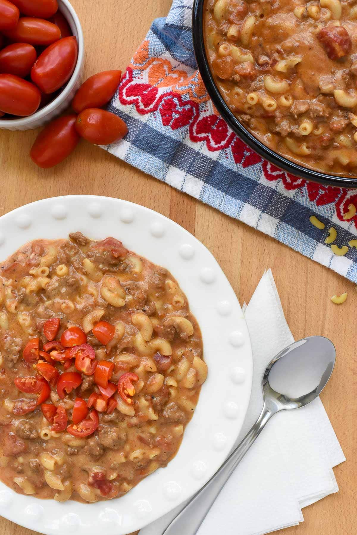 Cheeseburger Macaroni in skillet and on plate.