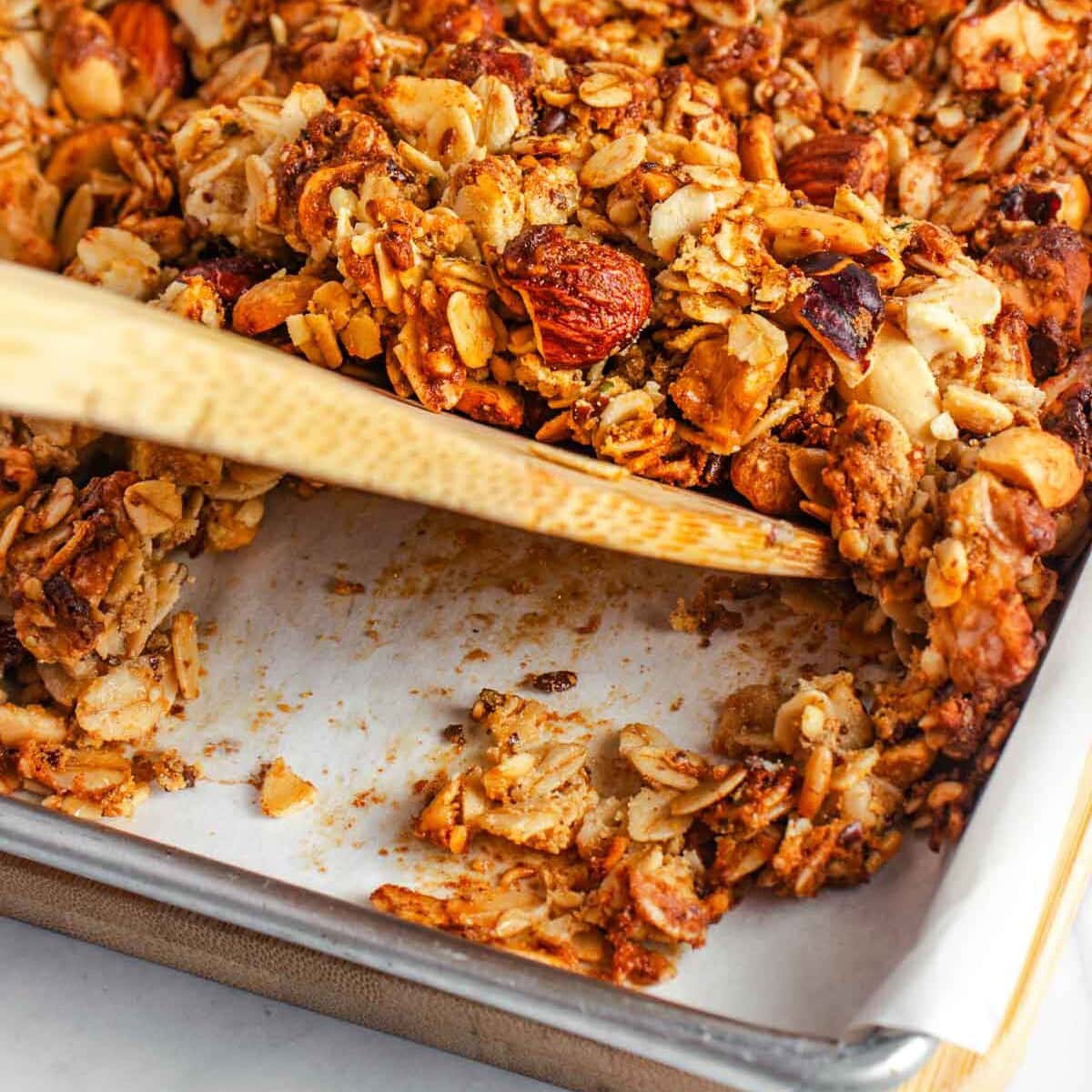 High Protein Granola Crunchy Easy Homemade FIVEheartHOME Protein Granola Recipe 1200px 8 E1739375484750