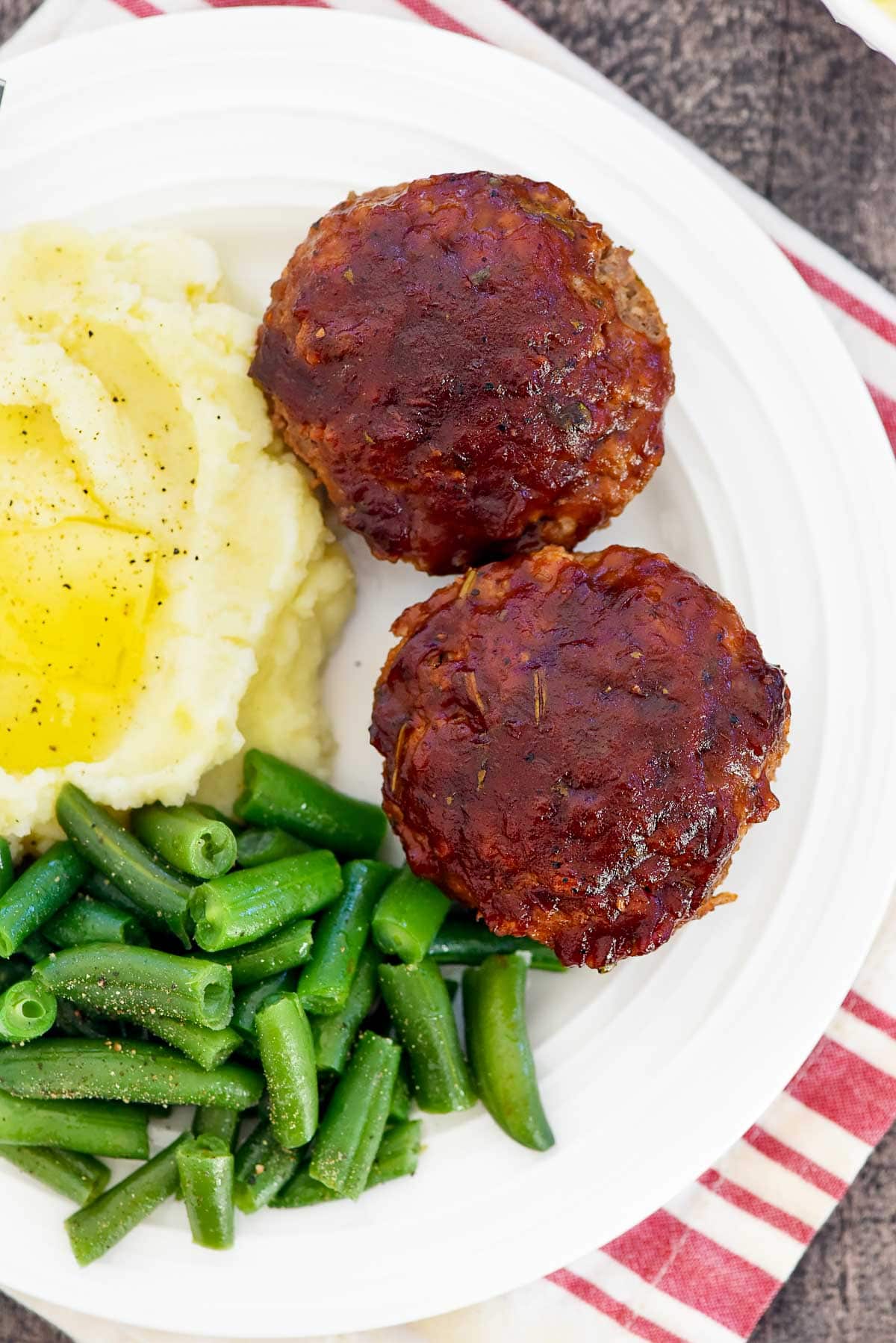 Meatloaf Muffins aerial view on plate.