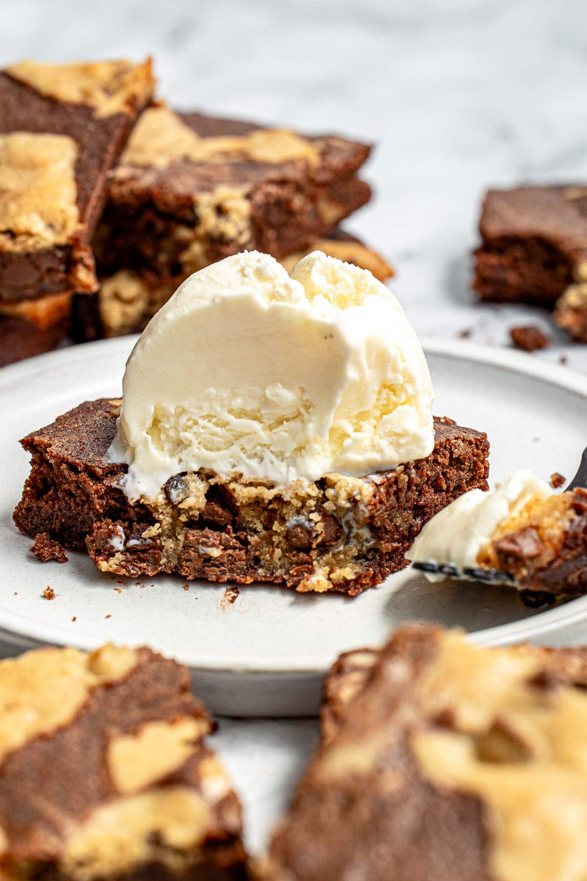 Brookie Recipe with ice cream.